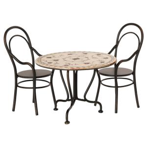 Maileg - 11-0114-00 - Set table à manger avec deux chaises - Hauteur, taille : H : 8 cm - L : 12 cm  (455108)